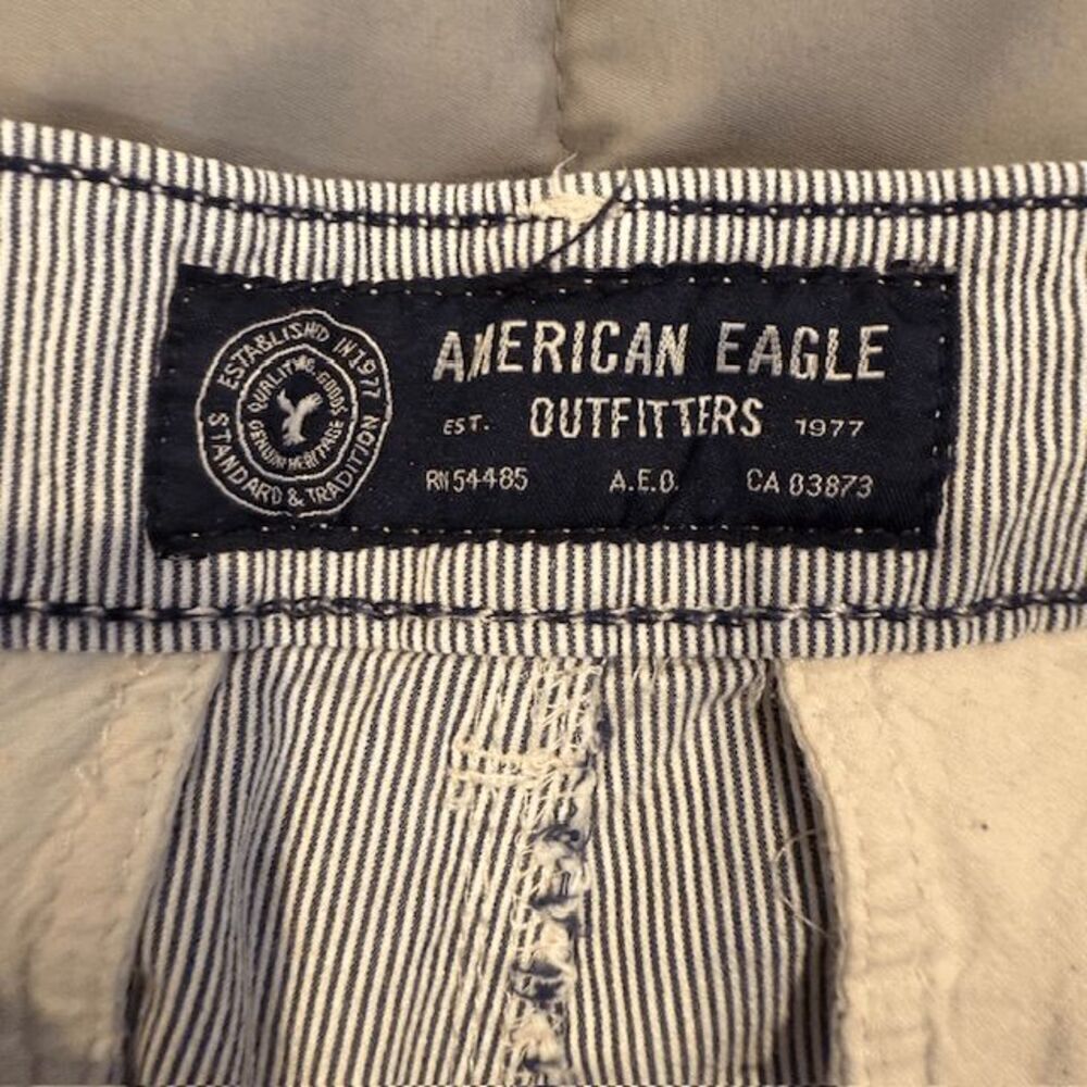 American Eagle Classic Flat Front Seersucker Shorts‎ Blue White 31 - Picture 6 of 16